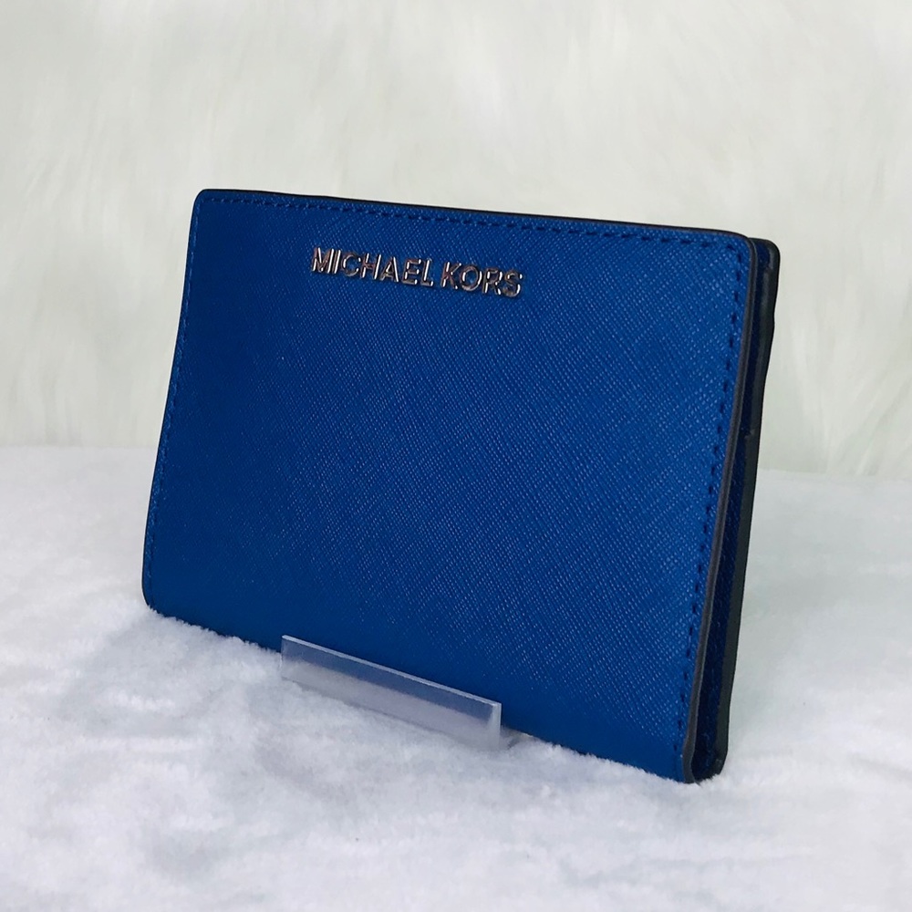 Michael Kors Jet Set Travel MD Card Case Wallet - Picture 2 of 8